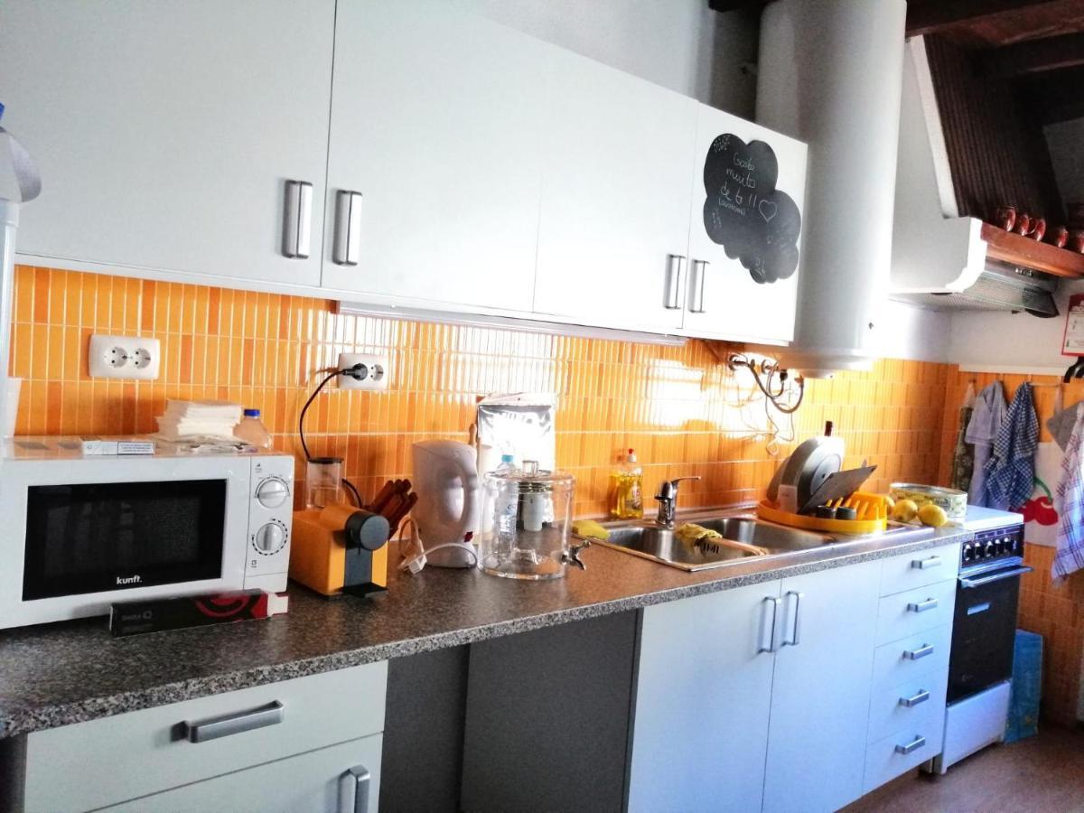 Casa Largo Da Praca Βίλα Alcongosta Εξωτερικό φωτογραφία